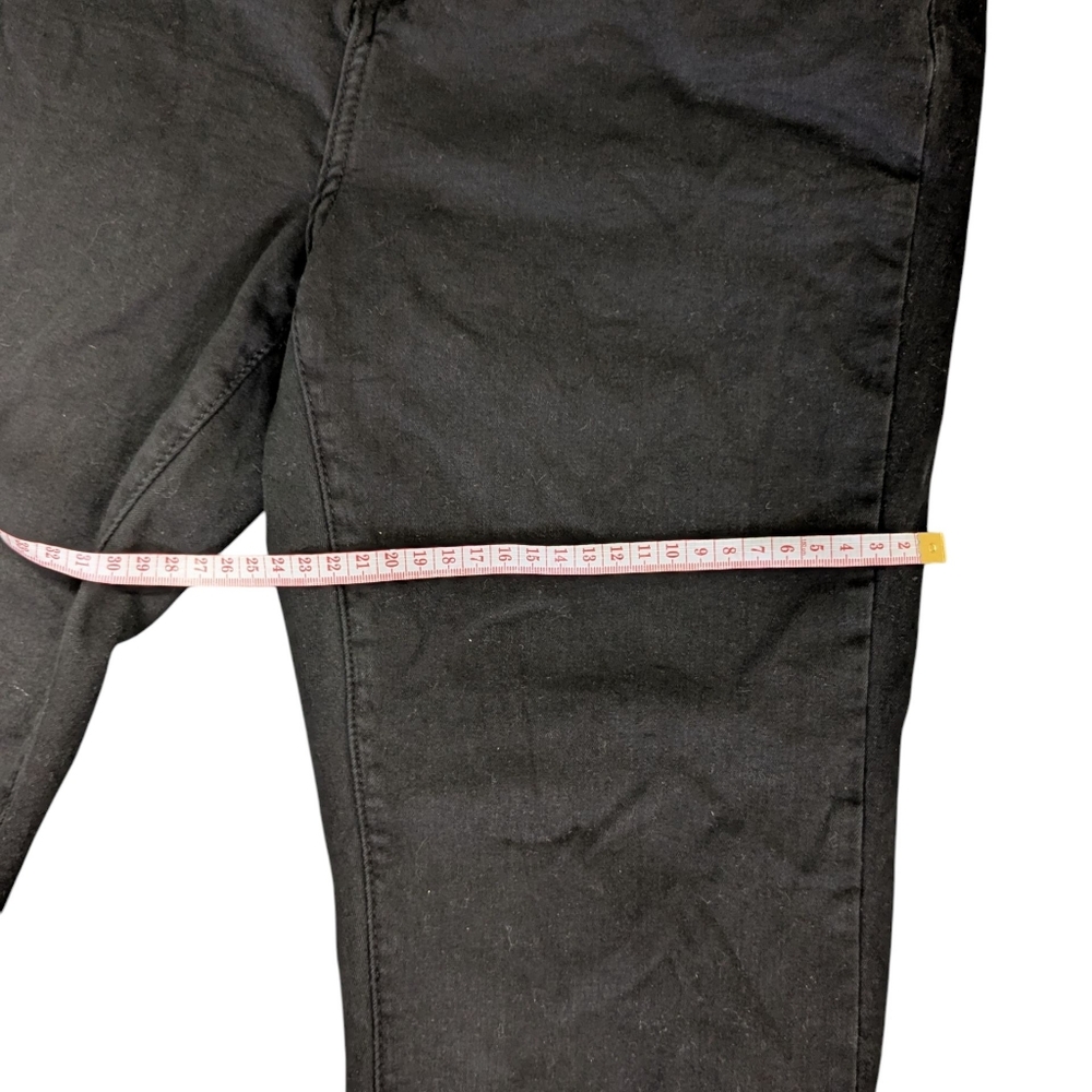 Frank Lyman Black slim leg jean with pearl bow detail at the back hemline Size L - Picture 5 of 8